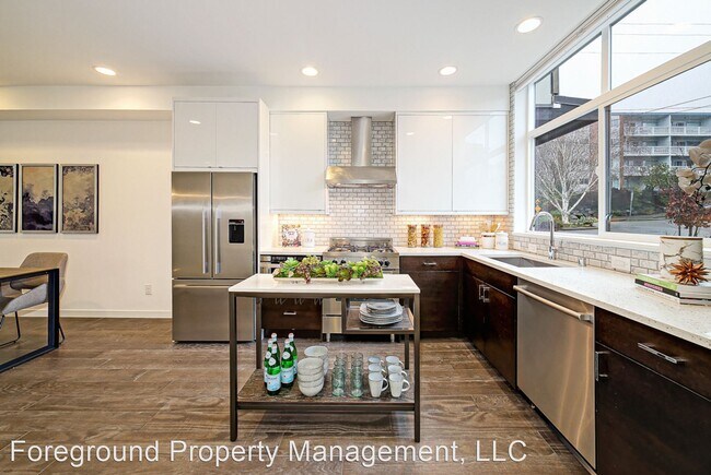 Foto del edificio - 2 br, 2 bath House - 309 Valley St Unit A