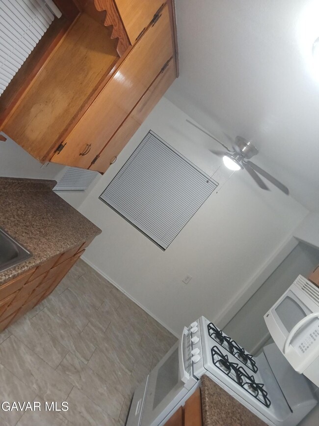 Foto del edificio - 42603 50th St W