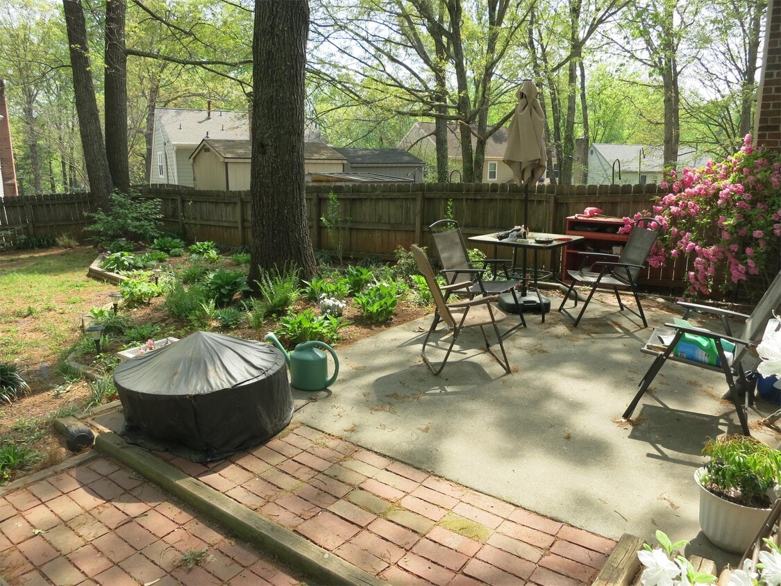 50 Court Pl, Charlottesville, VA 22901 House Rental in