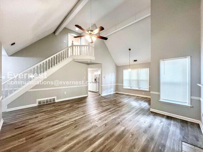 Foto del edificio - 4304 Ash Creek Cove