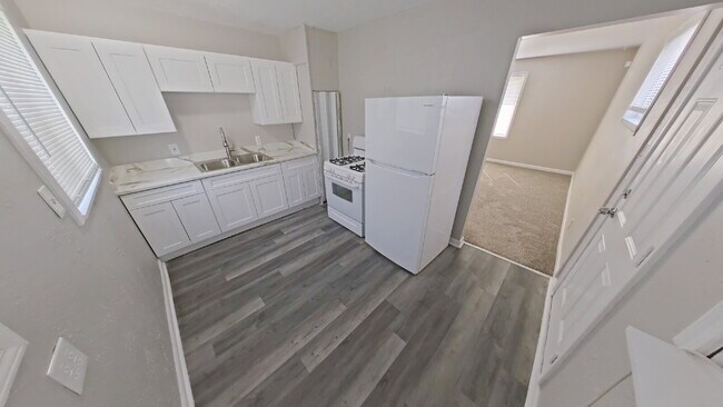 Foto del edificio - 28368 Waverly St