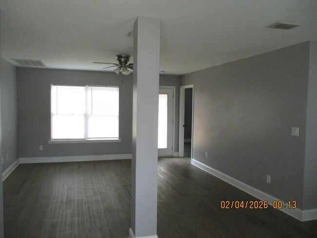 Building Photo - 114 Twelve Oaks Ct