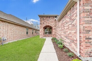 Building Photo - 1610 Thornhollow Dr