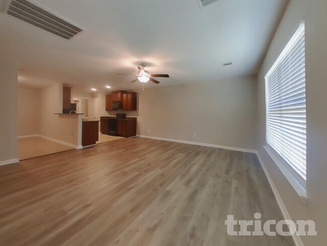 Building Photo - 24033 Wilde Dr