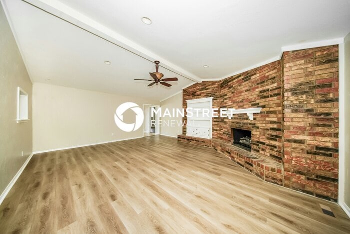 Foto principal - 4 Bedroom Pet-Friendly Home in Oklahoma Ci...