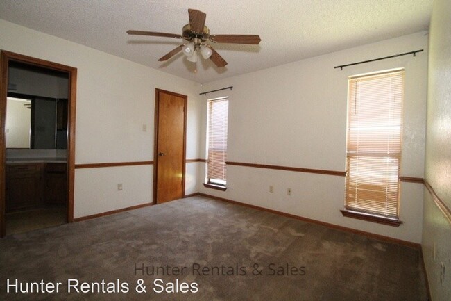 Building Photo - 3 br, 2 bath House - 109 Blanket Dr