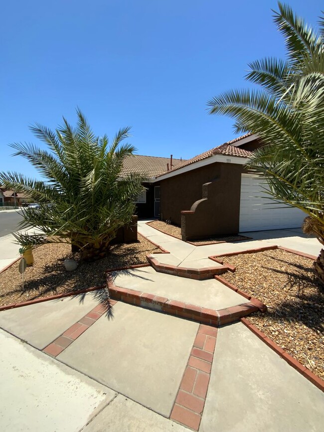 Foto del edificio - 2BD/2BA HOUSE - Perris, CA