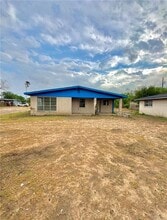 Building Photo - 3334 W University Dr