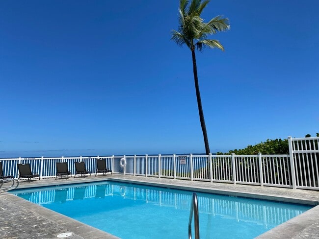 Building Photo - Kona Shores 1 Bedroom 1 Bathroom