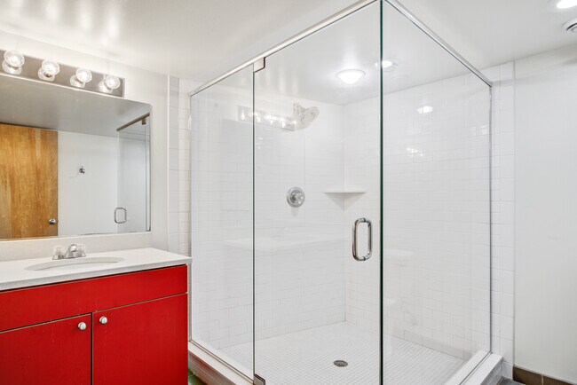 Foto del edificio - Charter House