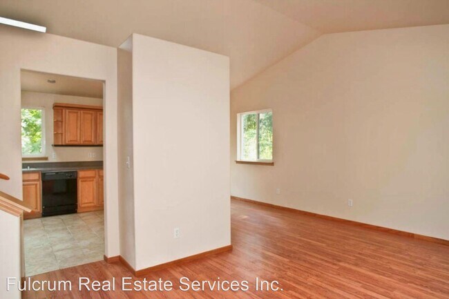 Building Photo - 3 br, 2.5 bath House - 7909 Incline Dr SE
