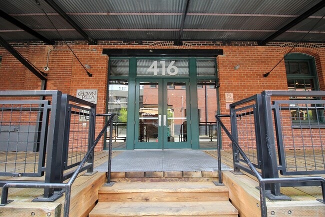 Building Photo - 416 NW 13th Ave