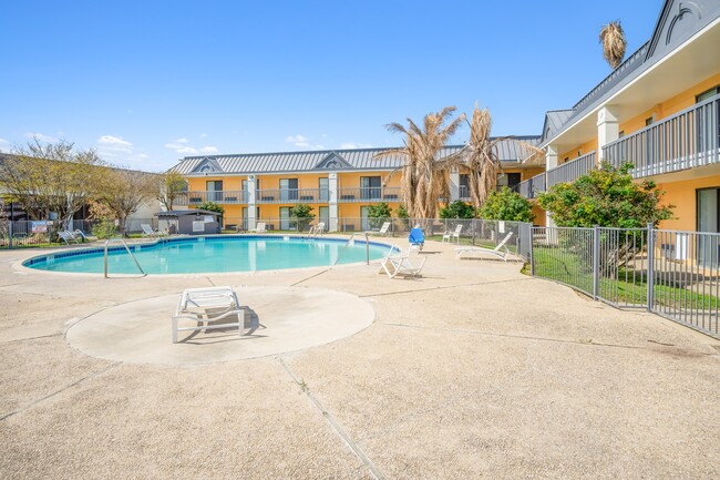 Siegel Suites San Antonio - Apartments in San Antonio, TX | Apartments.com