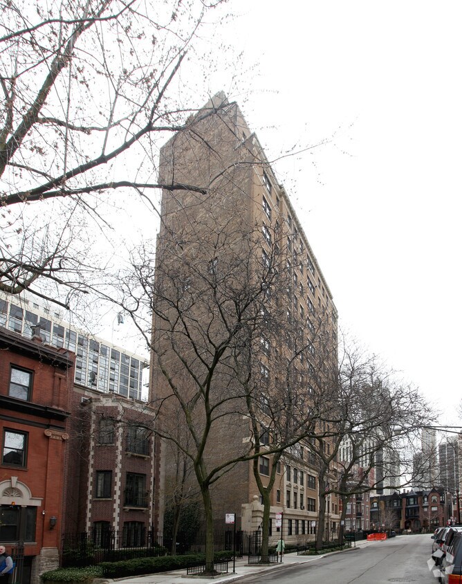 Foto del edificio - 1209 N Astor St