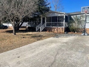 Building Photo - 7406 April Dr