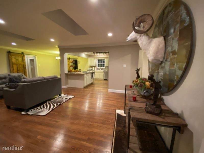 Primary Photo - 4 br, 2 bath House - 3951 S Lindbergh Blvd