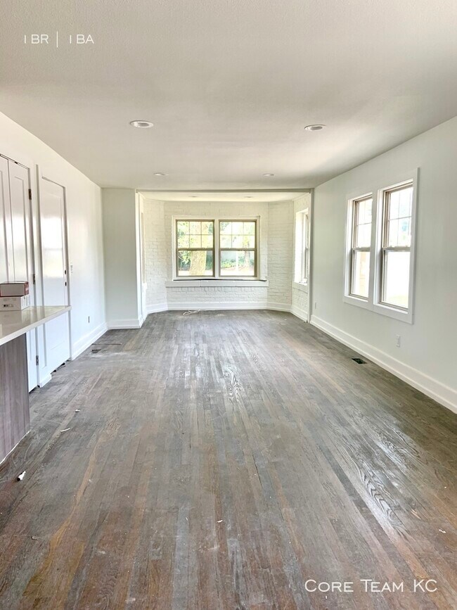 Building Photo - Roanoke Village 1 Bedroom