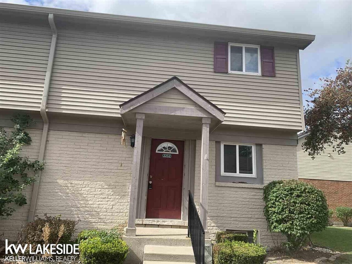 Foto principal - 2252 Orchard Crest St
