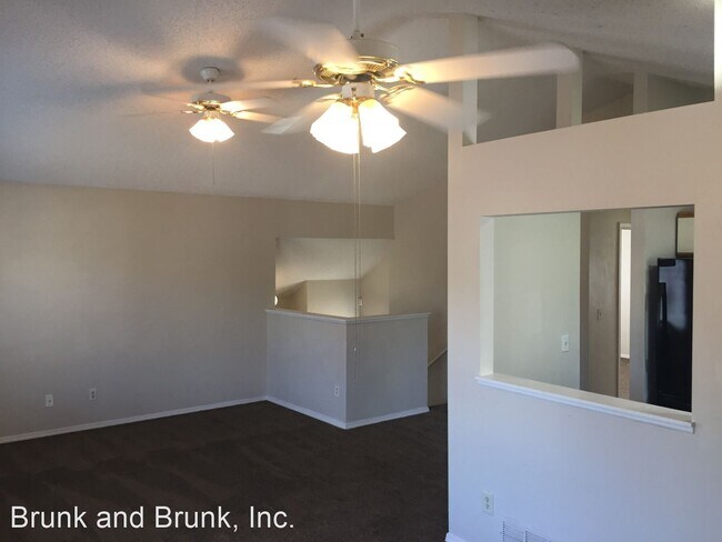 Foto del edificio - 4 br, 2 bath House - 5125 Victory Road