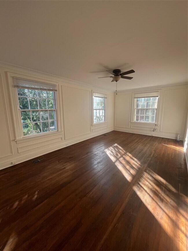 Foto del edificio - 208 E 31st St