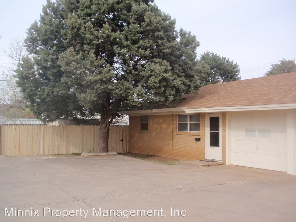 Primary Photo - 1602 58th St