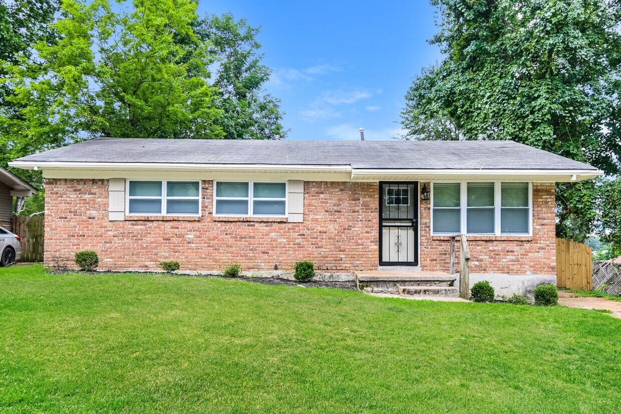 Beautifully Renovated Home for Rent! House Rental in Memphis, TN