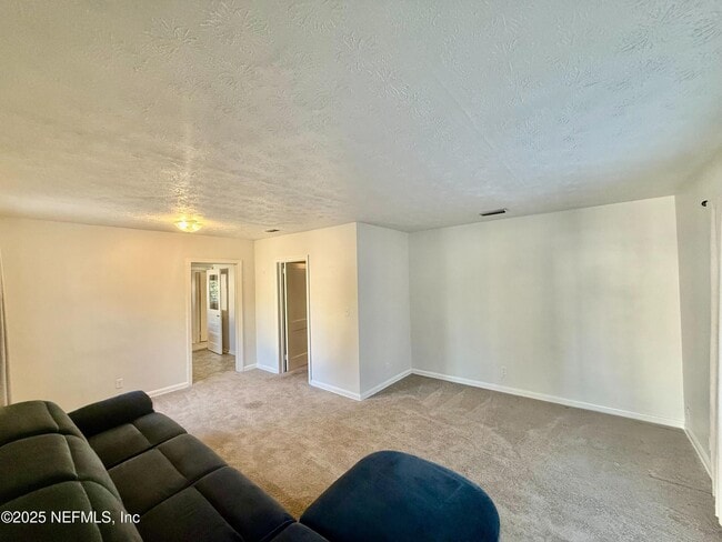 Foto del edificio - 3526 Hyacinth St