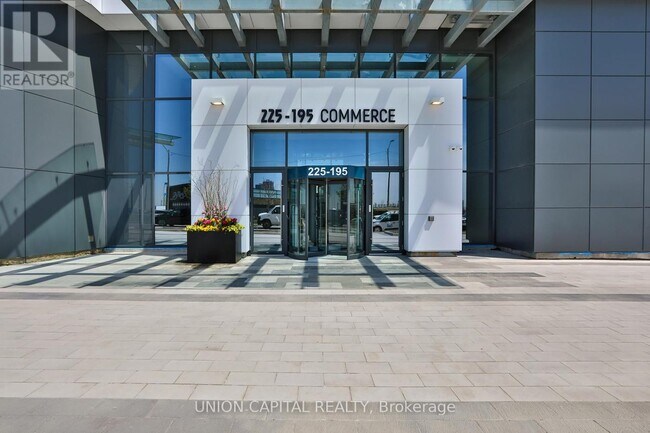Photo du bâtiment - 195 Commerce St