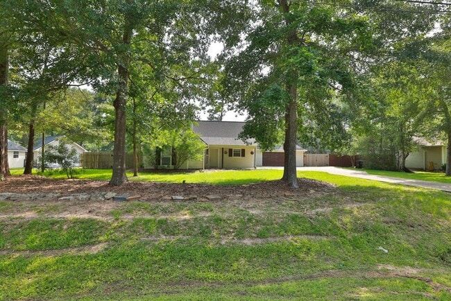 Building Photo - 22719 Rainfern Dr