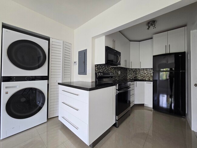 Foto del edificio - 201 SE 6th Ave