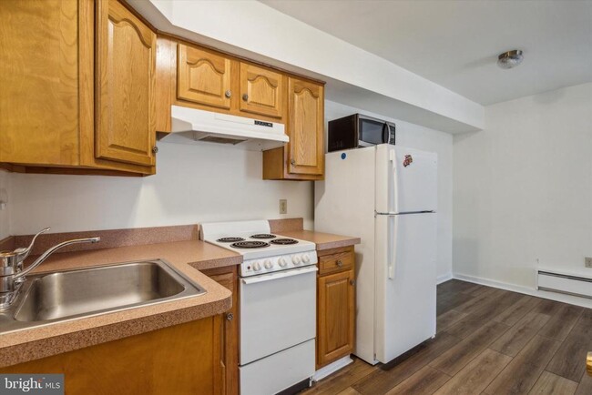 Foto del edificio - 2855 E Thompson St
