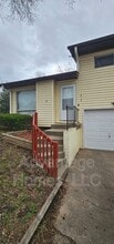 Building Photo - 819 N 70th St