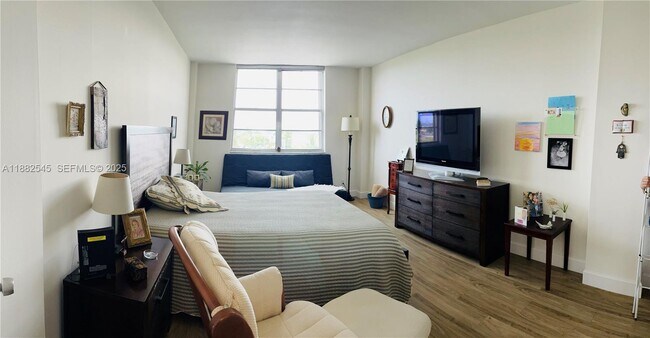 Foto del edificio - 1455 N Treasure Dr