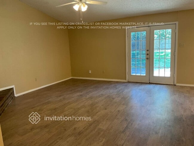 Building Photo - 3809 Wooddale Ct
