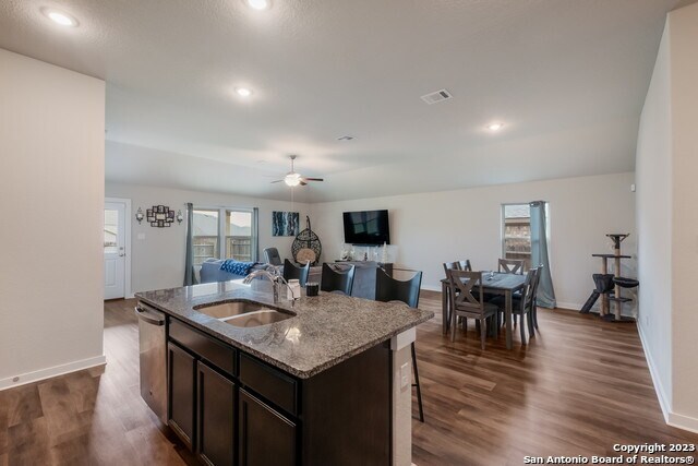 Foto del edificio - 1625 Pitcher Bnd