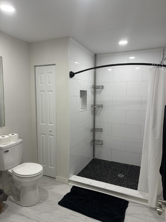 Building Photo - For Rent. Timber Pines 2 Bedroom, 2 Bathro...