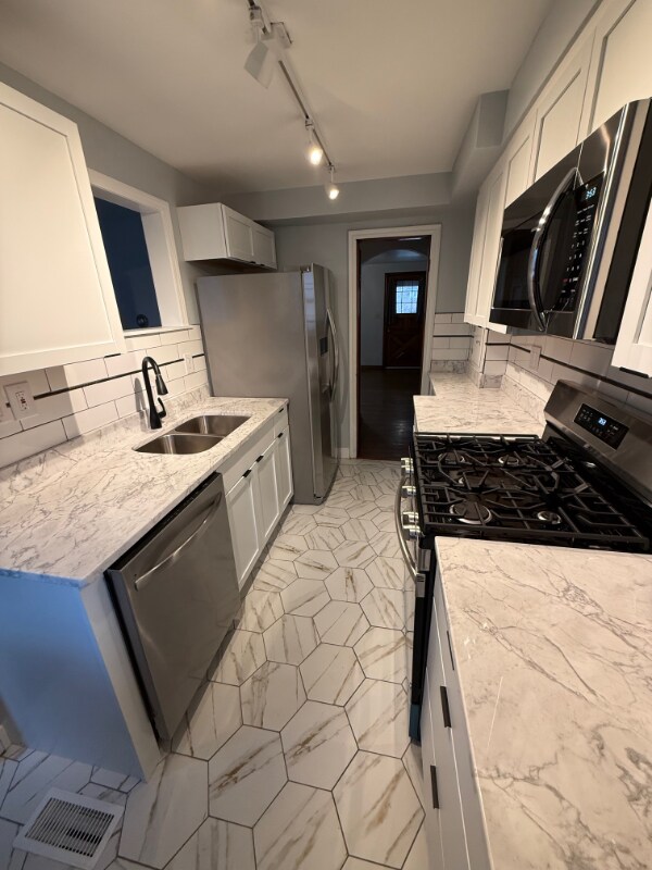 Foto del edificio - 50 Orchard Ln