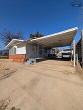 Building Photo - 2406 Avenue E