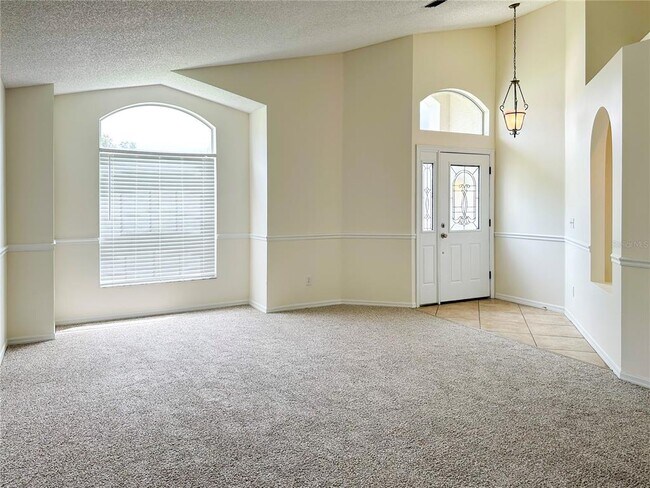 Foto del edificio - 13577 Fordwell Dr