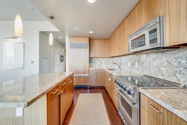 Foto del edificio - Gorgeous 3 Bedroom Condo with Huge Outdoor Space at Axis