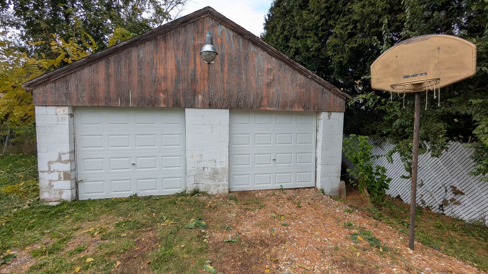 2248 East Ave Akron, OH 44314 – photo 4