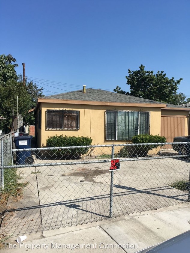 Primary Photo - 2107 E Shauer St