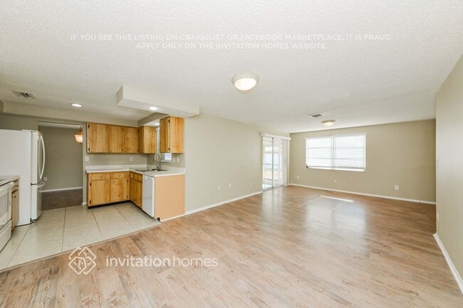 Building Photo - 1240 Waterside Ln