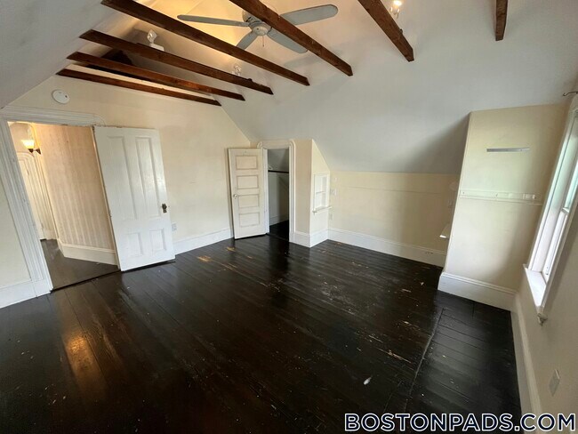 Building Photo - 12 Gilman Terrace