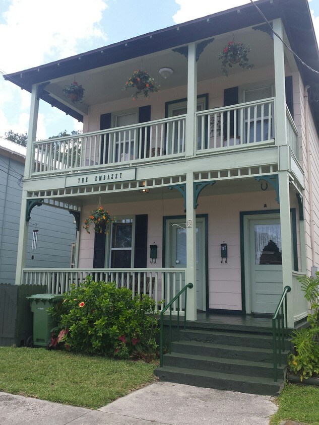 Primary Photo - 8 Mulvey St