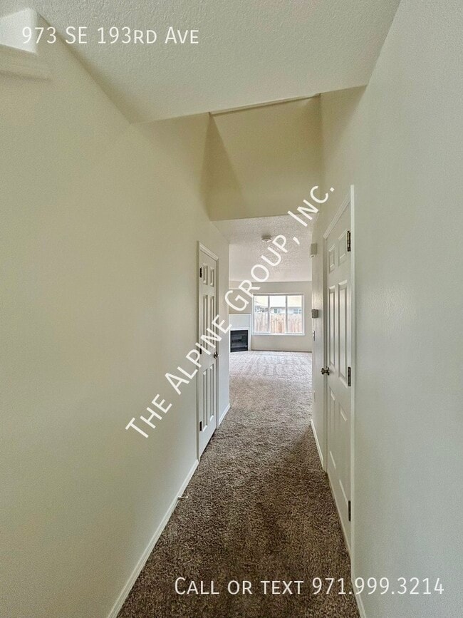 Building Photo - 973 SE 193rd Ave