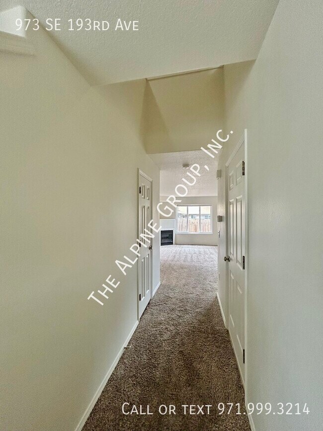 Foto del edificio - 973 SE 193rd Ave