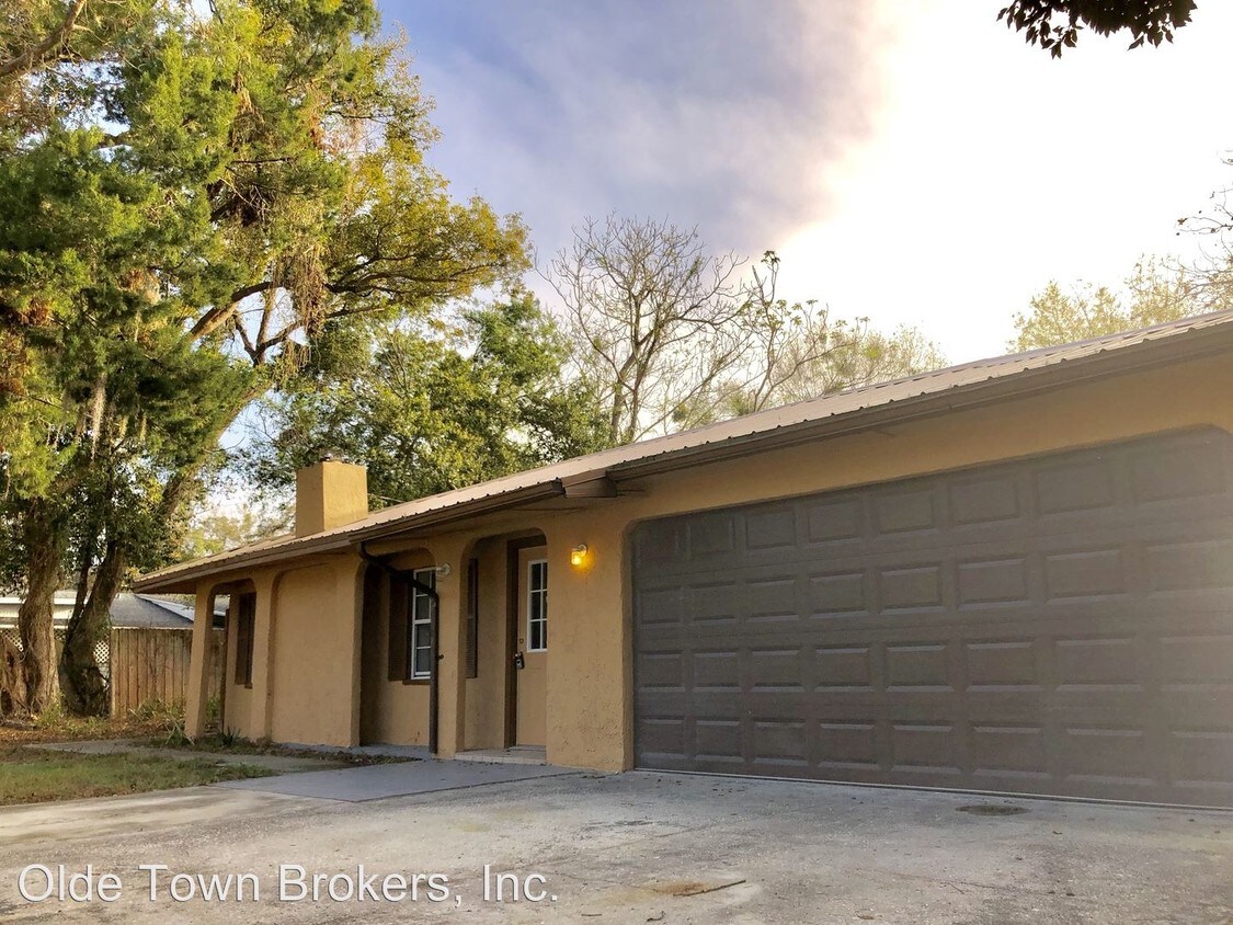 Primary Photo - 905 Kentucky Blvd