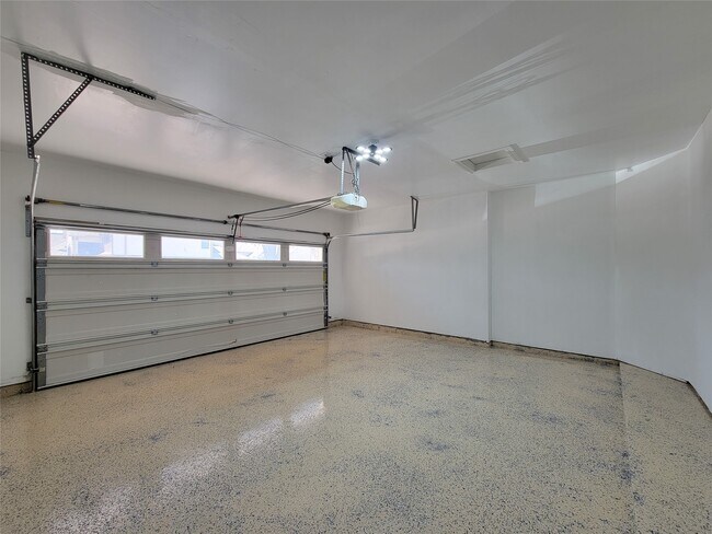 Foto del edificio - 11130 Celano Dr