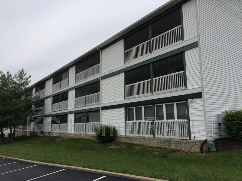 Primary Photo - 6836 N Olive St